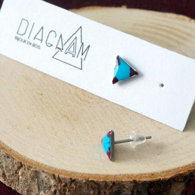 Bo clou mini triangles turquoise bordeaux