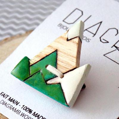 Broche mini montagne vert blanc