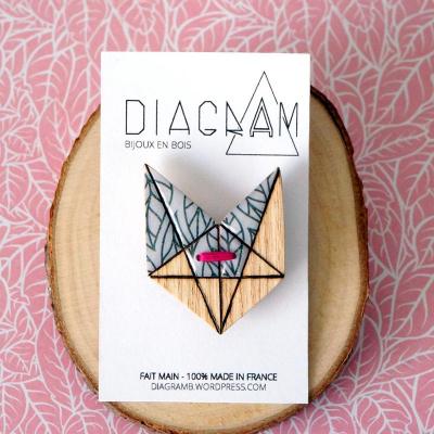 Broche renard blanc motif feuilles noir