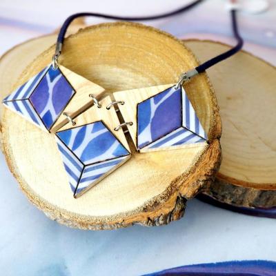 Collier 3 losanges bleu violet gris 3