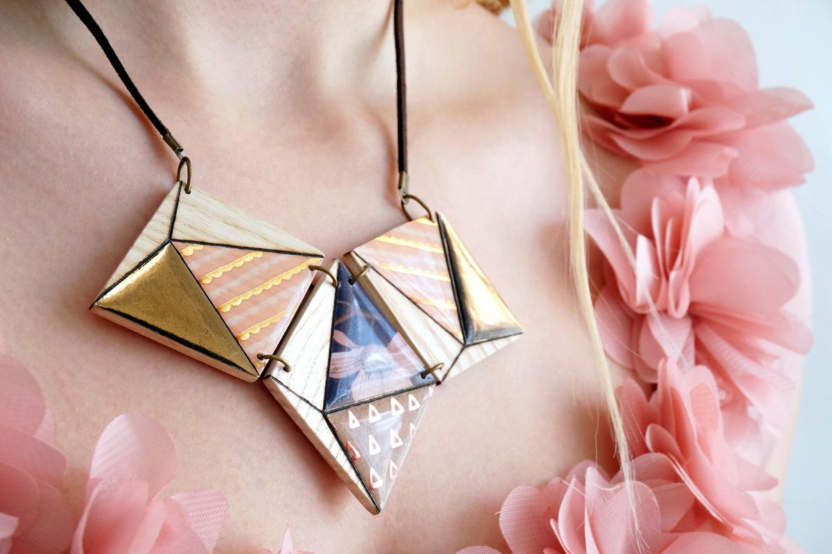 Collier 3losanges 3d violet or rose 1