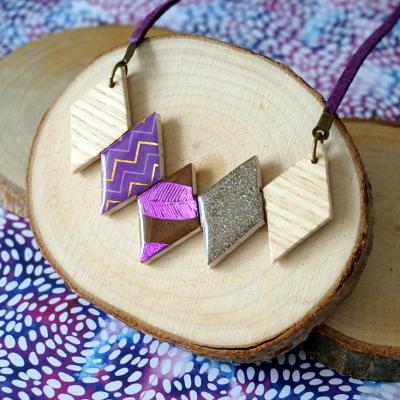 Collier 5 losanges sue dine violet or