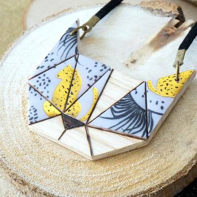 Collier chat blanc panthe re or