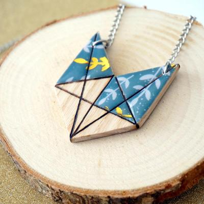 Collier petit renard bleu