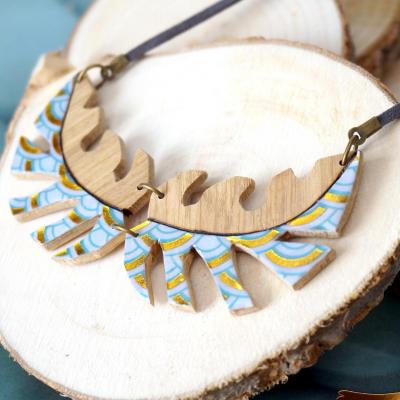 Collier tropical3